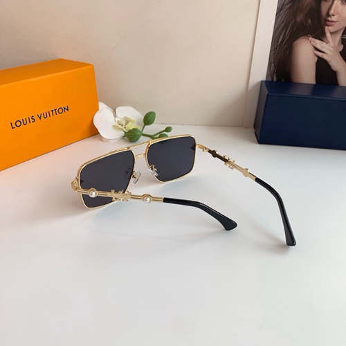 ルイヴィトンサングラス着用イメージ